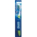 Oral B Pro-Expert pulsierende зубная щётка 35 Medium